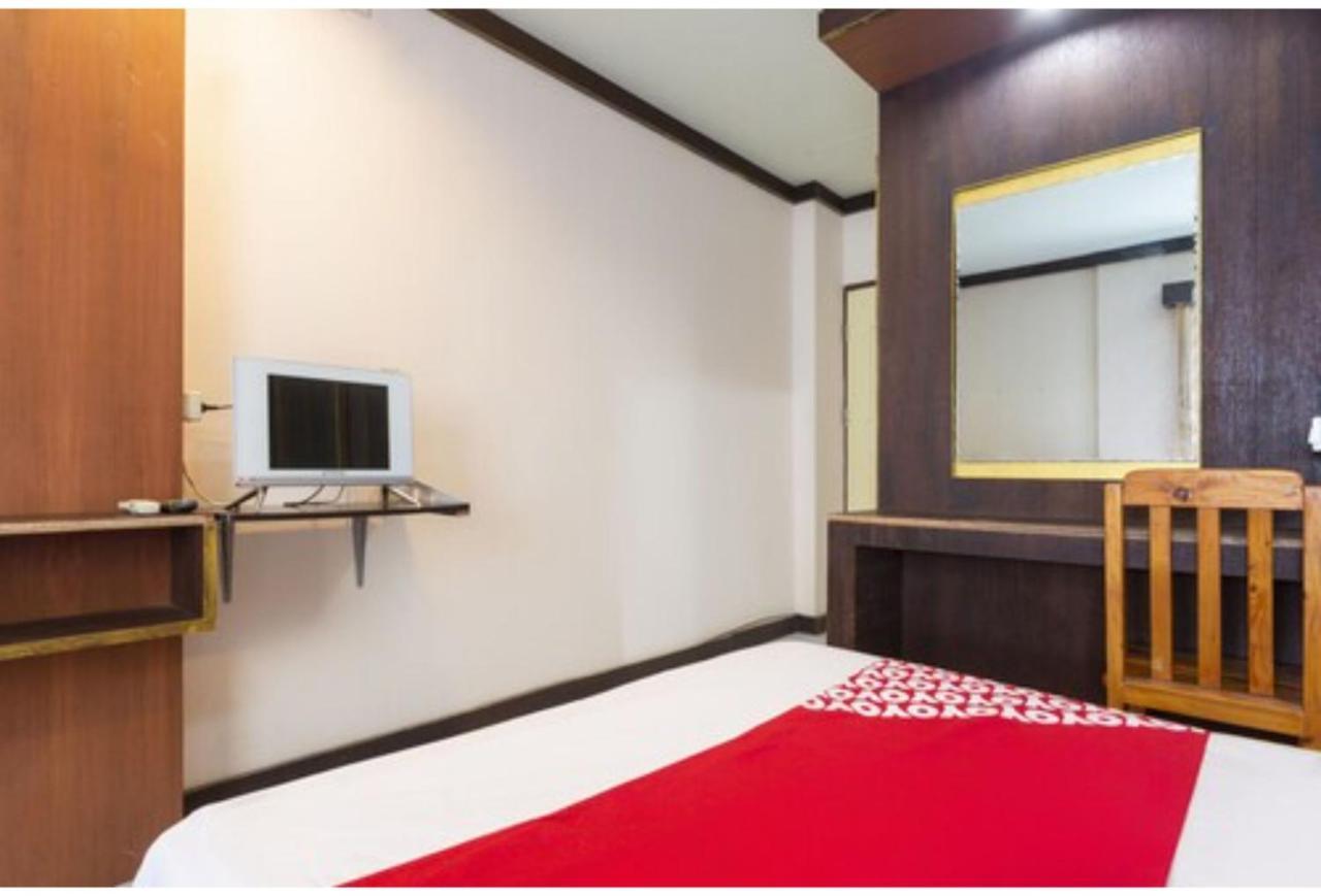 Oyo 75356 Thipsiri Lodge チエンマイ エクステリア 写真